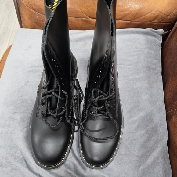 Dr. Martens 1490 Black Leather Boots - Picture 7 of 9